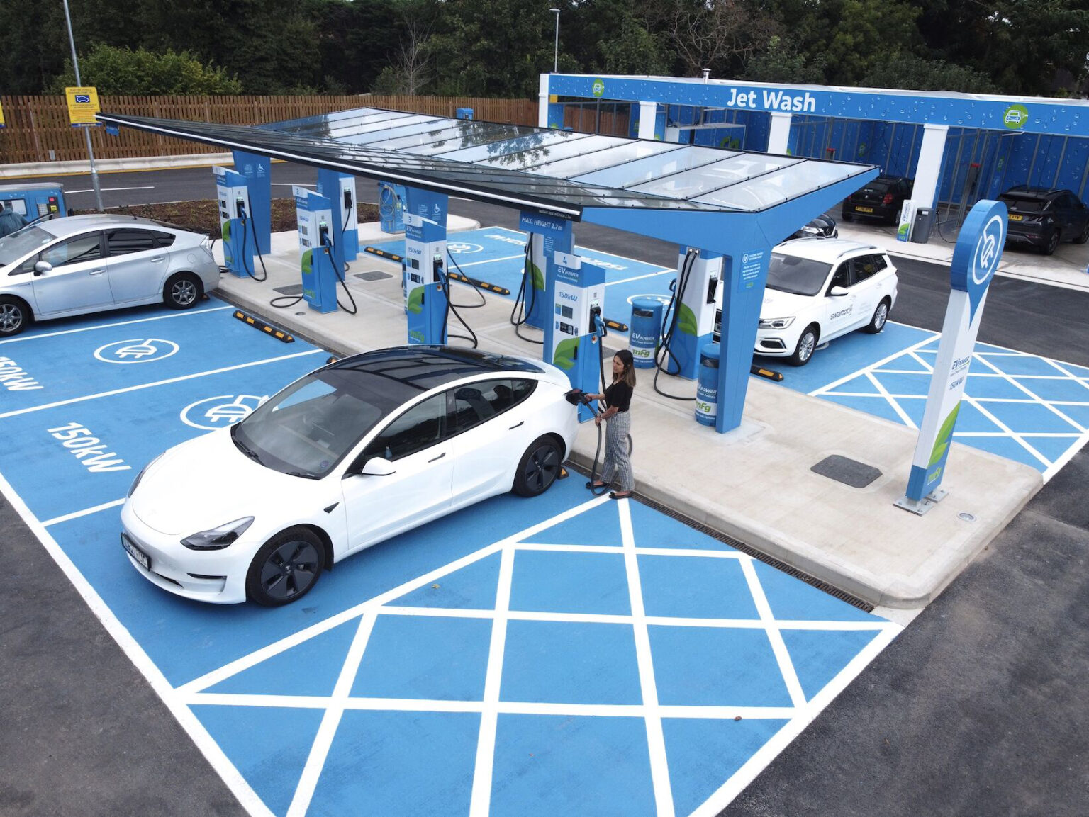 Charge à la station-service
